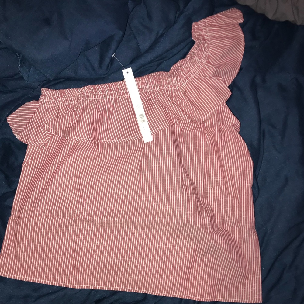 One sleeve shirt